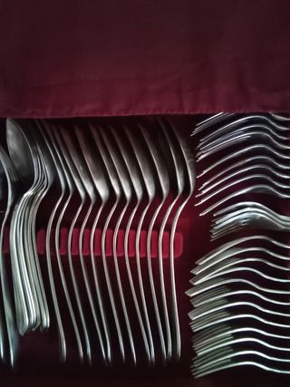 Conjunto de talheres 123 peças Em aço inoxidável