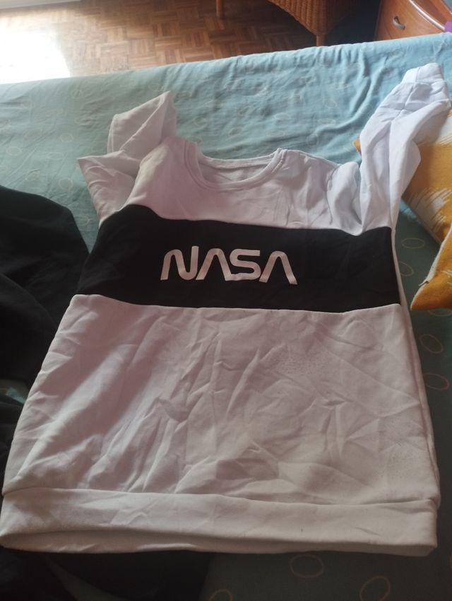 Lote de tres sudaderas unisex talla s/ m