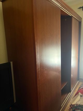 Armario 3 puertas correderas madera maciza