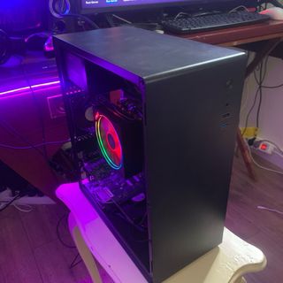 PC de sobremesa AMD  Ryzen 7 con gráfica NVIDIA