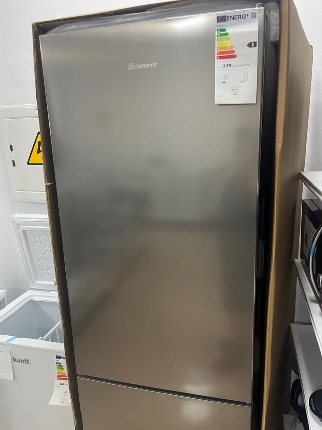 FRIGORÍFICO COMBI INOX MARCA BENAVENT  NO FROST