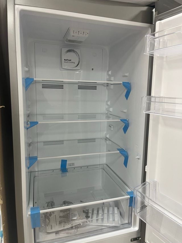 FRIGORÍFICO COMBI INOX MARCA BENAVENT  NO FROST