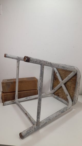 Sgabello industriale vintage metallo e legno