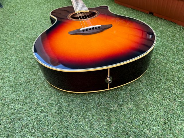 Guitarra Yamaha APX700II Brown Sunburst