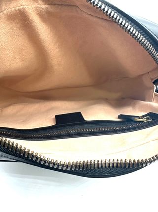 Riñonera Gucci GG Marmont Negra