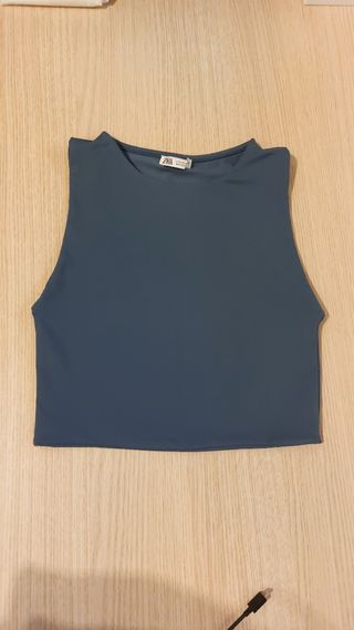 Top Zara azul satinado