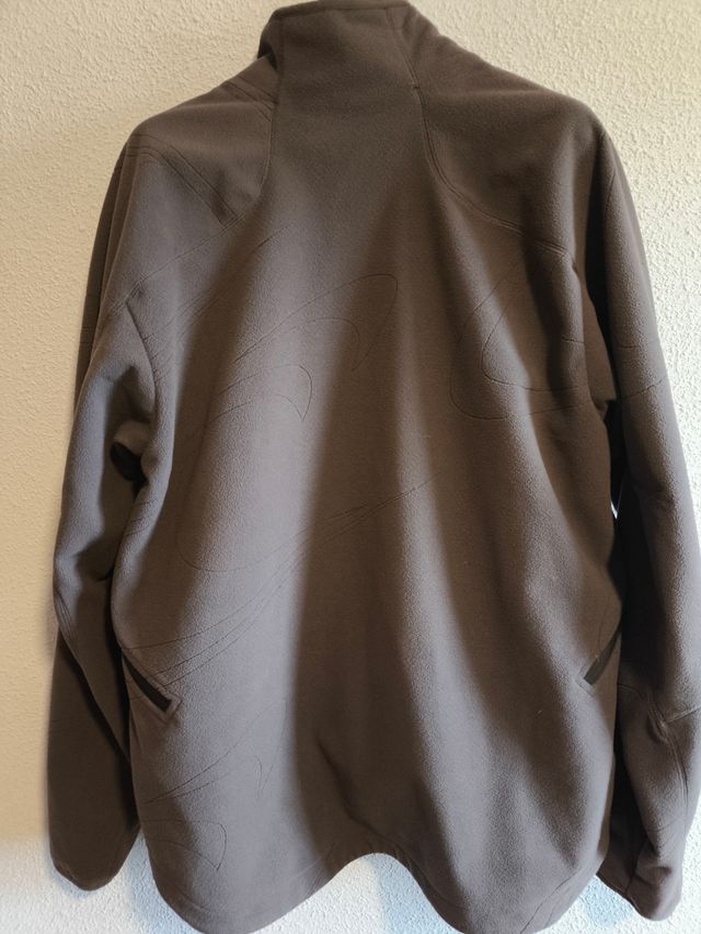 Chaqueta O'Neill cortavientos