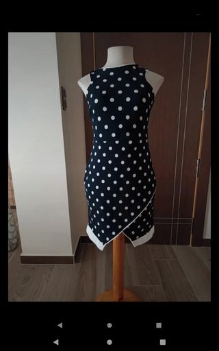 Vestido mini licra, azul marino y lunares 