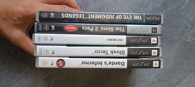 PSP Dante's Inferno + 2 giochi + 2 copertine