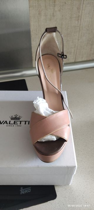 Cuñas VALETTI rosa y marrón
