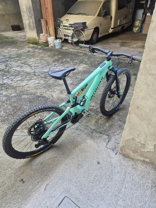 Turbo levo