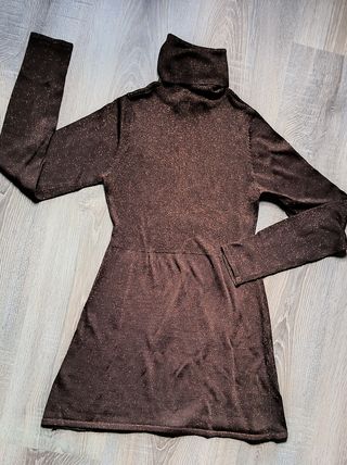 Jersey Zara cuello alto marrón brillante