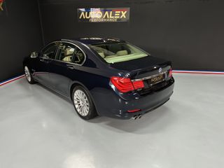 BMW Serie 7 - 730 D 245 CV