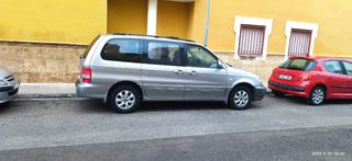 KIA Carnival 2005