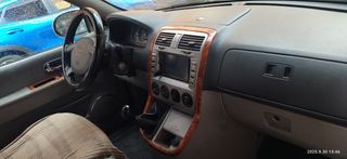 KIA Carnival 2005