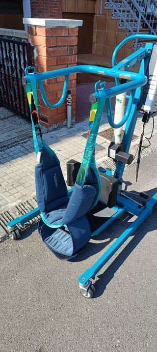 Grúa auxiliar 