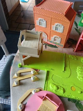 Piezas de casa de muñecas Pin y Pon
4.   1€

4 