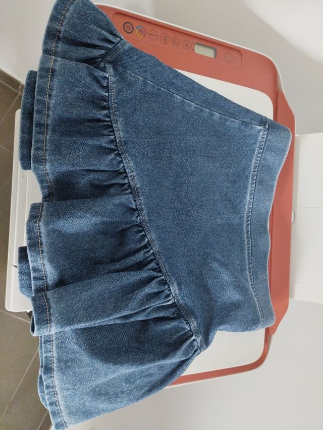 Falda vaquera niña con volantes