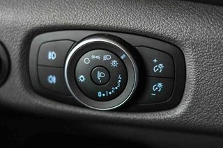 Ford Transit Chasis Cabina 3500 L4 Ecoblue **Plataforma elevadora**