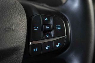 Ford Transit Chasis Cabina 3500 L4 Ecoblue **Plataforma elevadora**