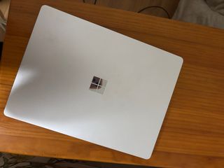 Microsoft Surface Laptop Go 2 - Ordenador portátil