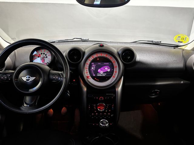 MINI Countryman 2012