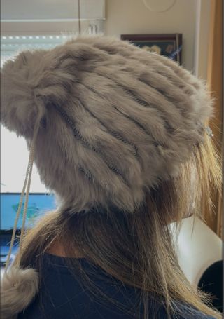 Gorro de piel conejo beige/gris