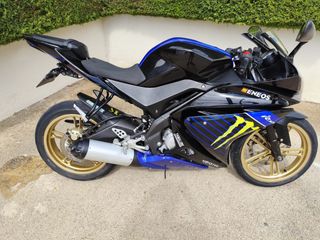 Yamaha YZF R125 2012