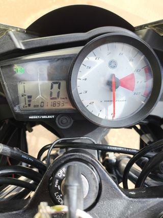 Yamaha YZF R125 2012