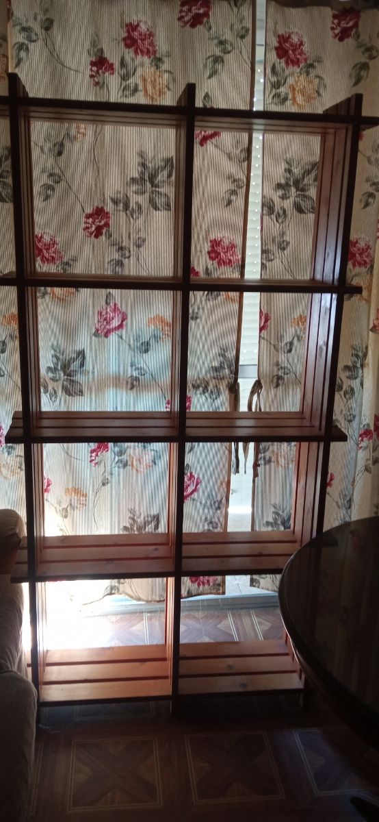 Estantería madera maciza