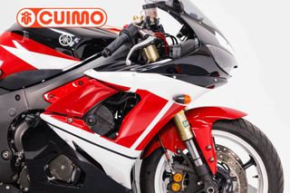 YAMAHA YZF R6
