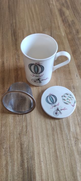 Tazza tisaniera in porcellana con mongolfiera