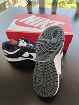 Nike Dunk Low Next Nature Panda Negro Blanco