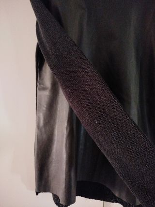 Jersey Zara Negro Efecto Piel