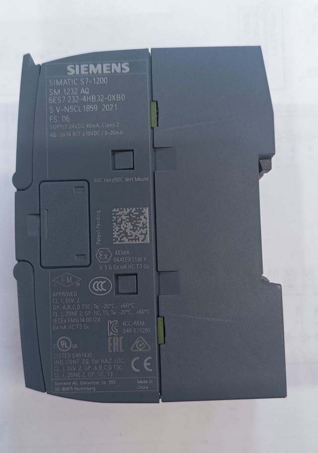 Siemens Simatic S7-1200 SM 1232 AQ