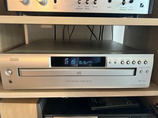 Reproductor CD Denon DCM-500AE Plata