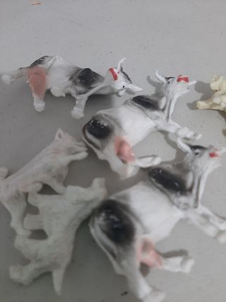 Lote de figuras de animales de granja