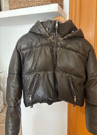 Chaqueta acolchada efecto piel