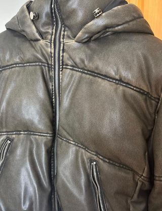 Chaqueta acolchada efecto piel