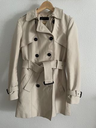 Gabardina Clásica de Zara 
