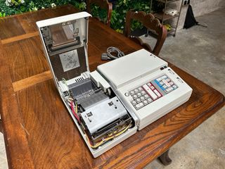 Calculadora Olivetti Logos 245 Antigua