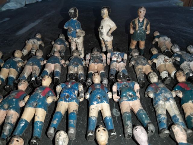 MUÑECOS FUTBOLÍN DELGADO