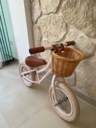 Bicicleta infantil rosa Banwood