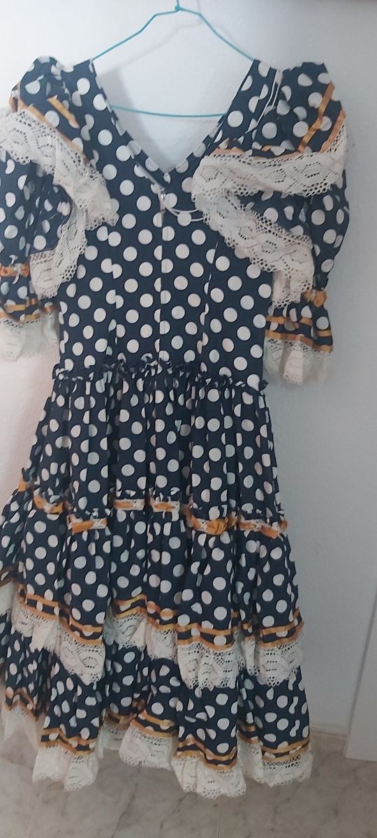 Vestido de flamenca hecho a mano. 
