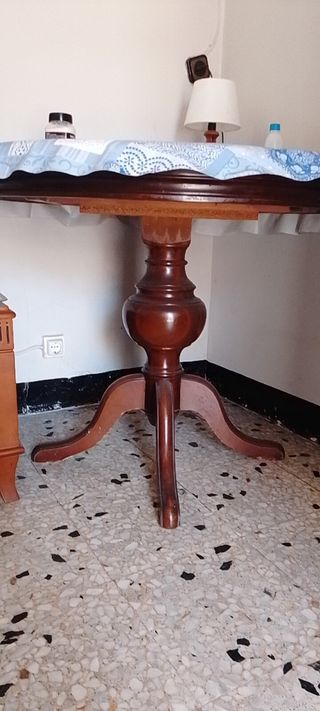 Mesa de comedor de madera para 6 personas