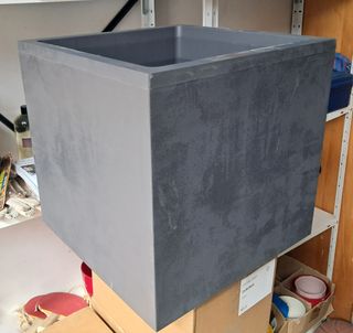 Maceta cuadrada plástico doble capa gris antracita