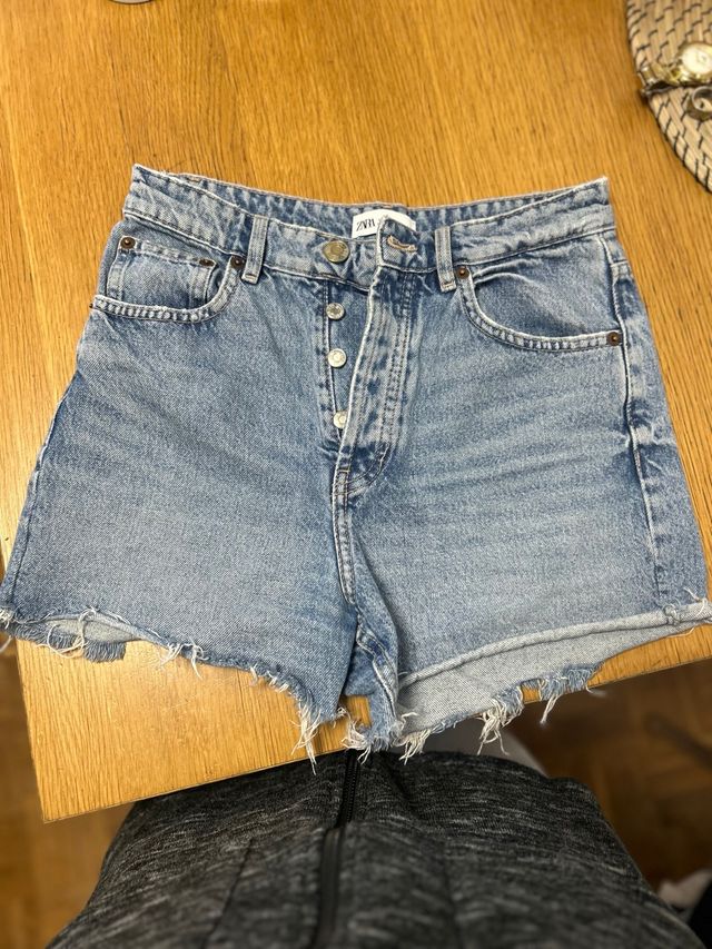 Pantalón corto vaquero Zara Talla 36