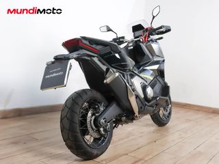 HONDA X-ADV 