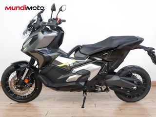 HONDA X-ADV 