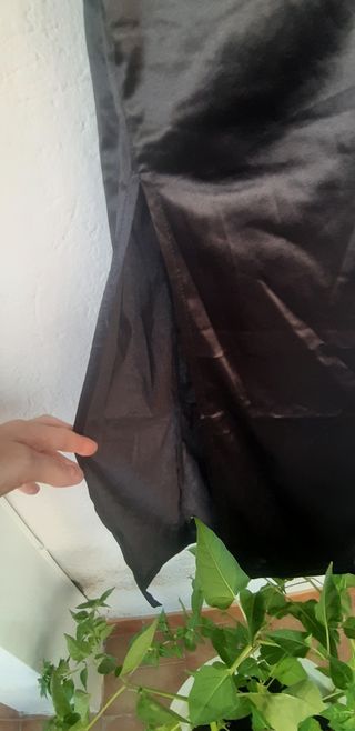Vestido satinado negro talla M